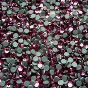 Újdonság Fuchsia sw. kő 50db (vasalható)