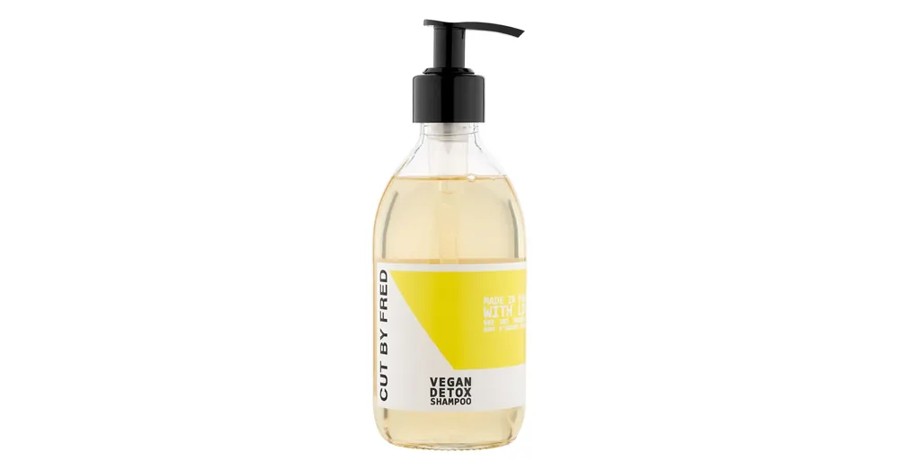 Azonnali szállítás CUT BY FRED Vegan Detox tisztító sampon zsírosodó hajra