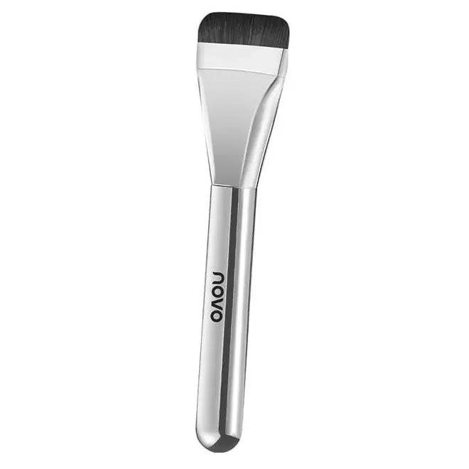 Népszerű Novo Streak-Free One-Shape Ecset Alapozóhoz