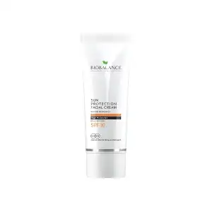 Szuper ajánlat Fényvédő krém SPF30+ arcra, nagyon magas UVA védelem & UVB,...