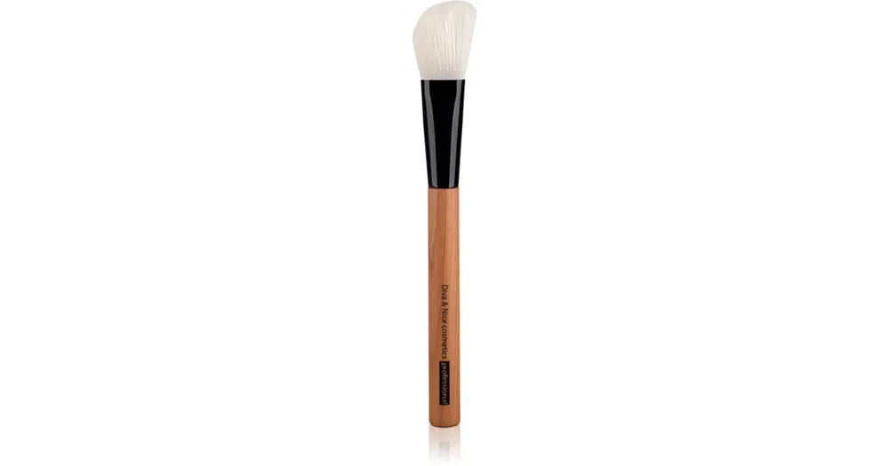Diva & Nice CosmeticsProfessional kontúrozó ecset Szuper ajánlat