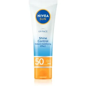 NIVEASUN UV FACE gyengéd mattító arckrém napozáshoz Exkluzív ajánlat
